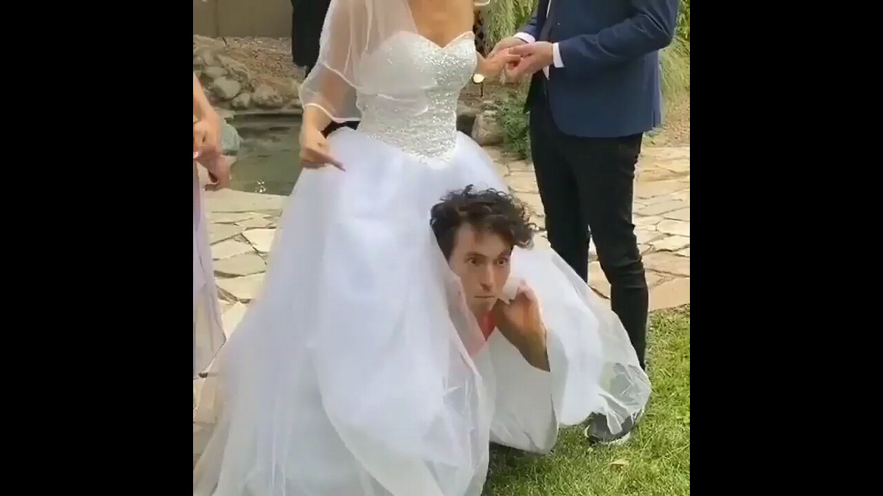 Always check under the bride 😅😅