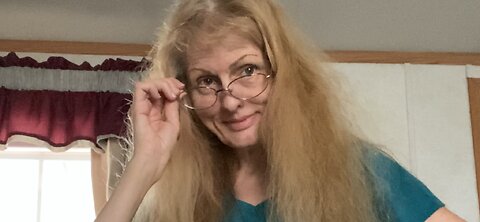 How I DRASTICALLY Improved My Eyesight Just By Reading A Certain Way