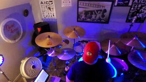 Mr. Crowley Ozzy Osbourne Drum Cover First attempt