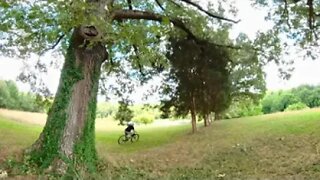 Mountain Biking The Farm 🐐360° 🥽