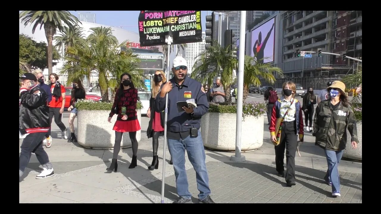 Los Angeles Comic Con - Trying to awake the Spiritually dead