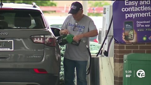 Warren Police say gas prices lead to more people running out of fuel