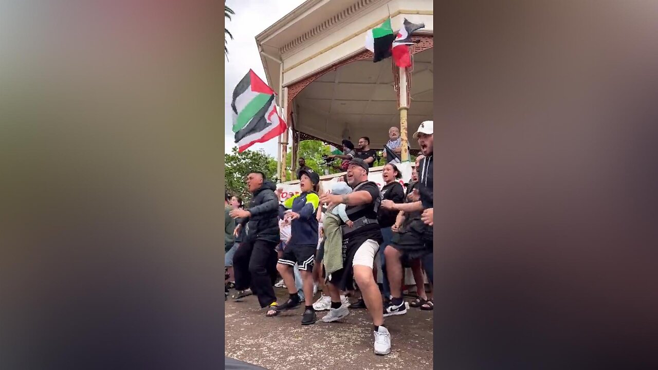 Pro-Palestine Vs. Pro-Israeli "HAKA" war on Australian soil