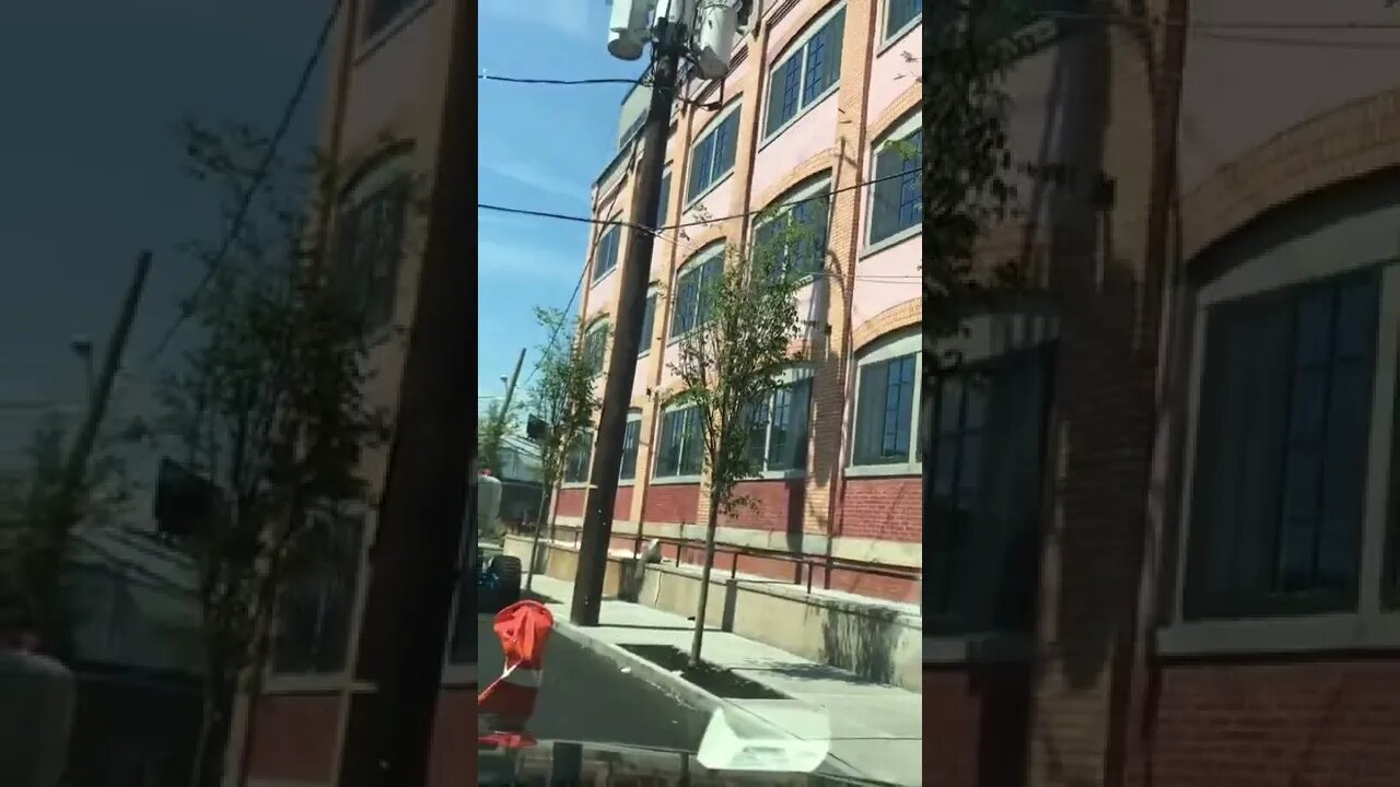 Trabalhando na manutenção de prédio!
