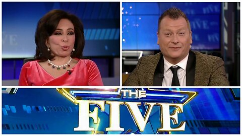 'The Five' panelists reveal if they like fake or real Christmas trees