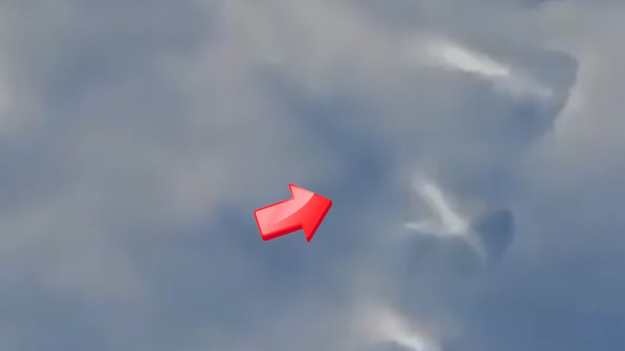 Large number of saucer-shaped UFOs in the sky above sucking in clouds [Space]