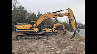 Day one on the barndo pond dig and building pad