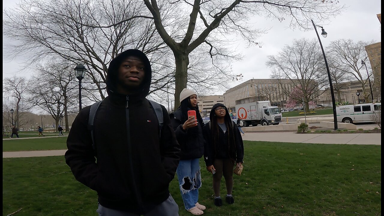 University of Pittsburgh: Preaching In The Snow, Contending w/ A Lesbian, Angry Sinner Yells In My Face, Humble Student Asks Questions, A Jew Asks How To Be Born Again