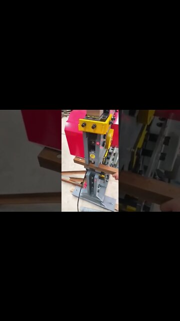 Iron Cutter Machine #dailyhackness #ytshorts #challenges #doityourself #useful #viralvideo2022