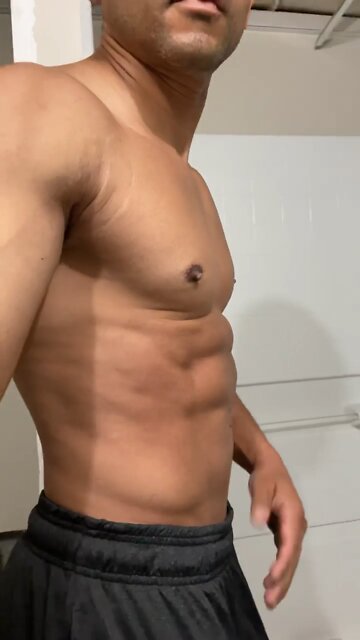 Abs Check ✔️ | Shredded Dad