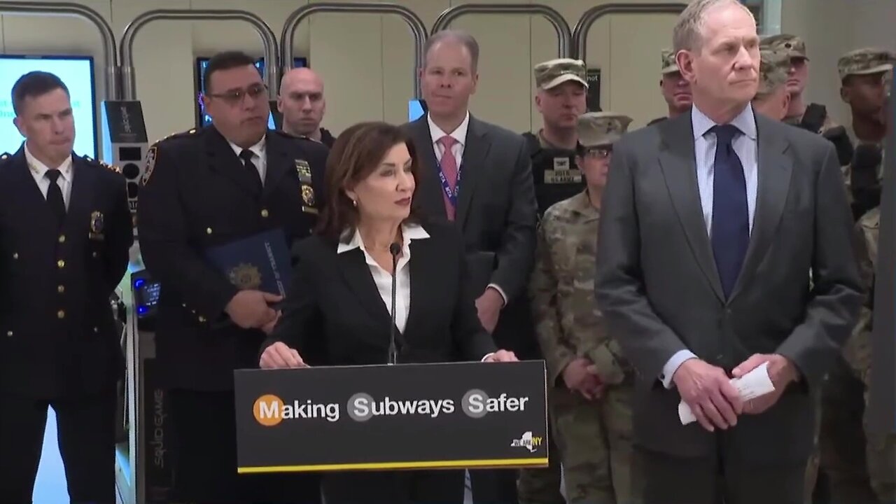 NY Governor Kathy Hochul left speechless as reporter shares subway system crime statistics