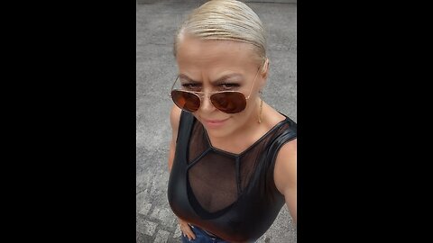 Charlize Theron says she will f*** you up anybody that go against transgender