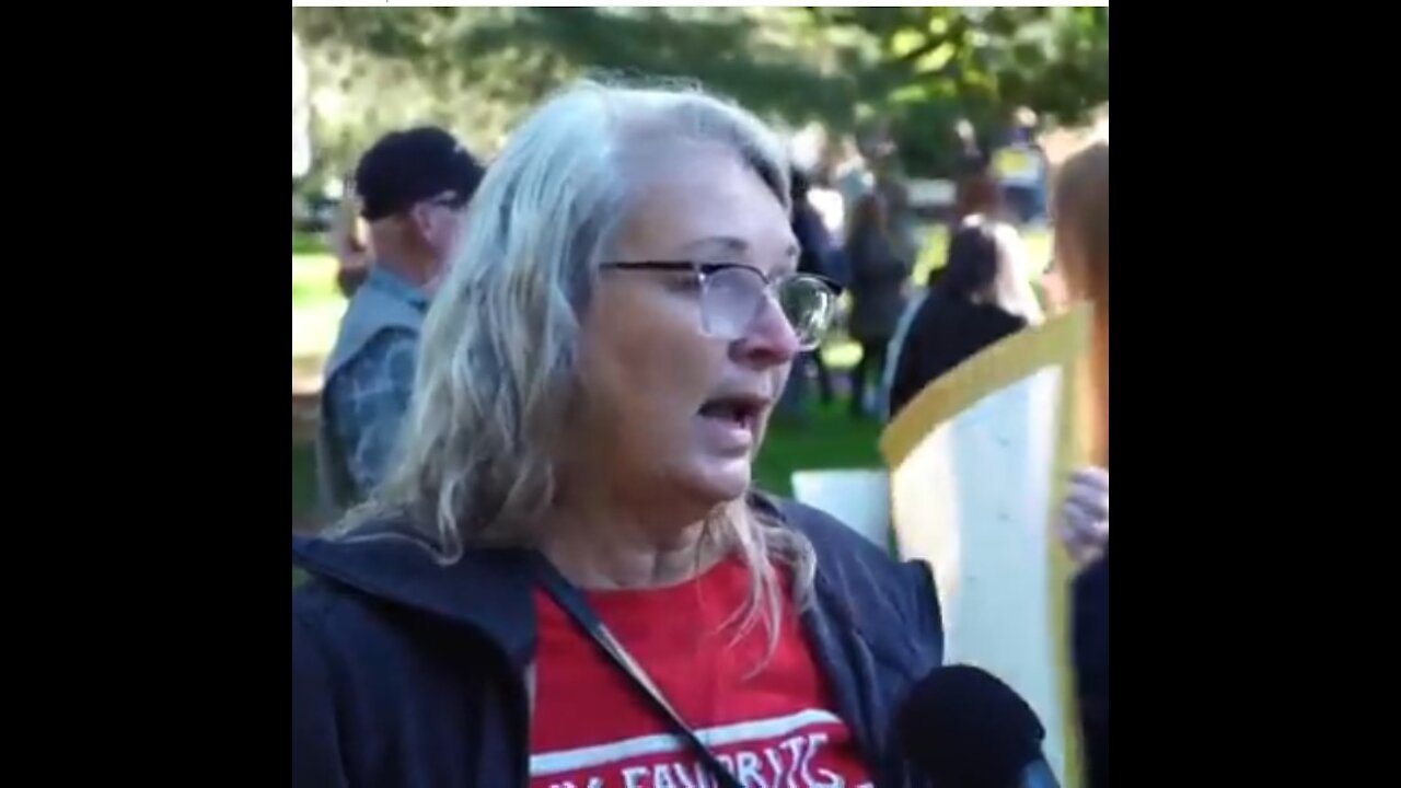 Parents protest at the California State Capitol against COVID-19 vaccine mandates for students