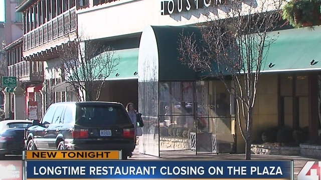 Houston’s on Country Club Plaza closing in March