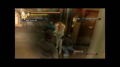 Going bowling with your cousin in Yakuza