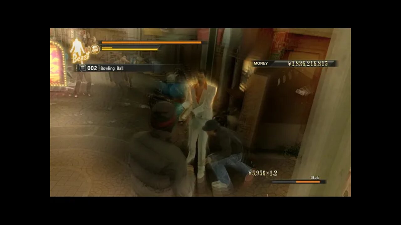 Going bowling with your cousin in Yakuza