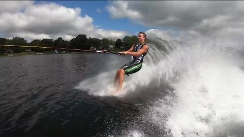 Wisconsin teen makes national barefoot waterski team, will compete in world competition in Australia