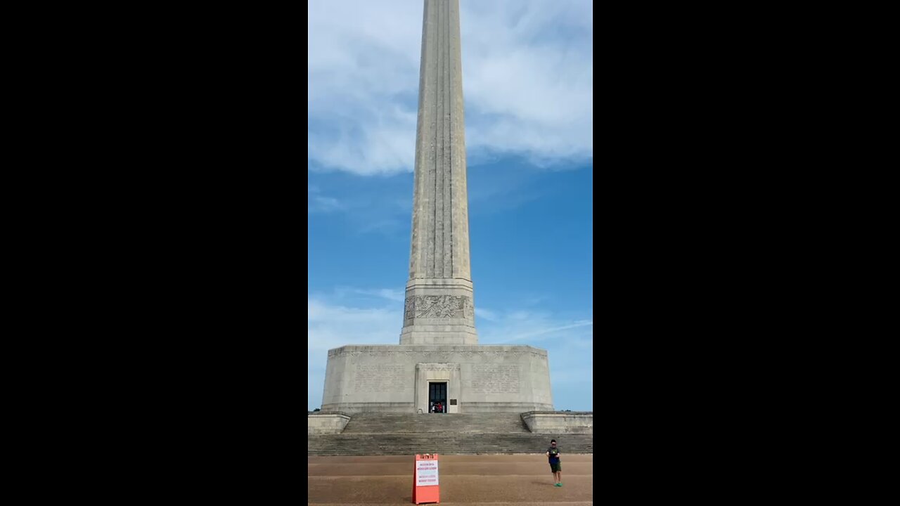 the world's tallest war memorial