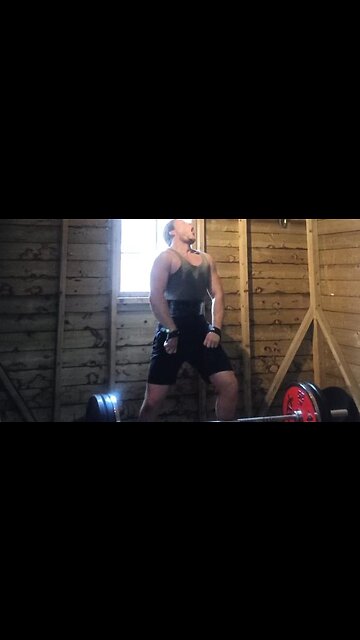3x4 140 Kgs Paused Deadlifts. Last Set