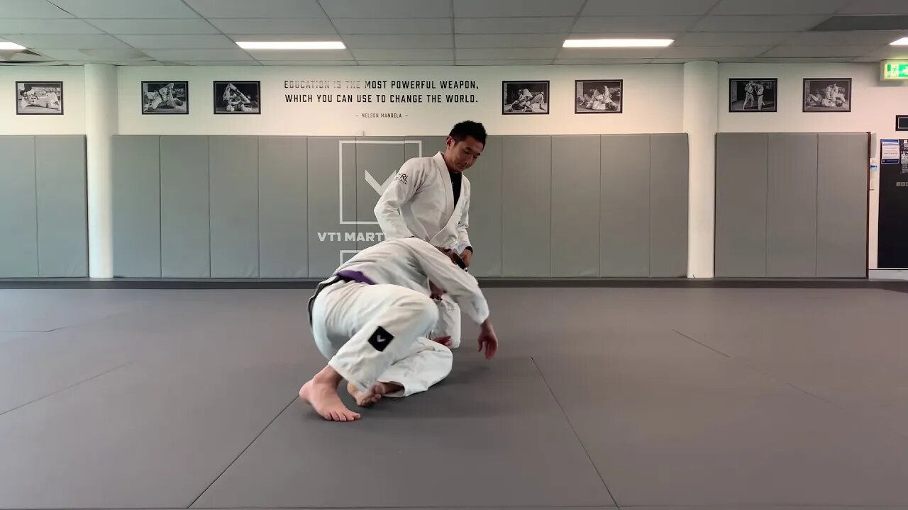 Jiu Jitsu - Sweep to Side Control from failed Guillotine