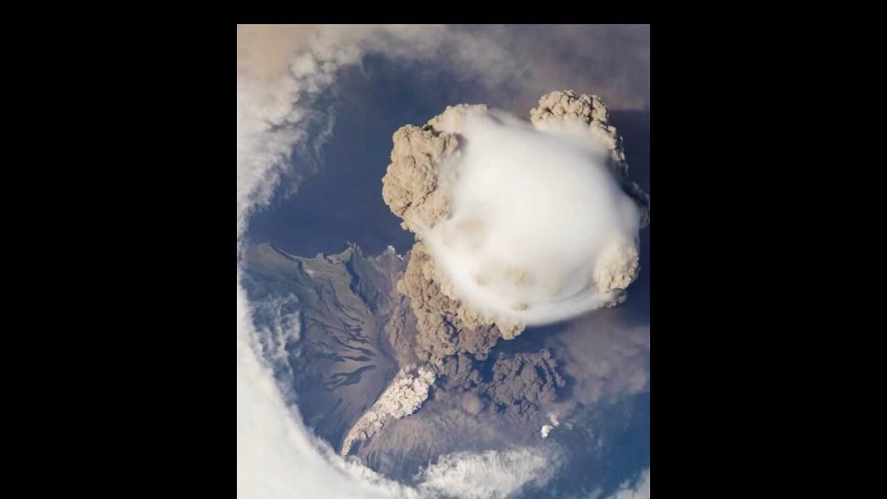 NASA | Sarychev Volcano Eruption from the International Space Station