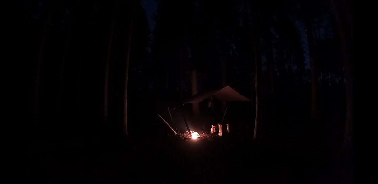 Campfire under a tarp. Nightlapse GoPro 21st Jan 2023