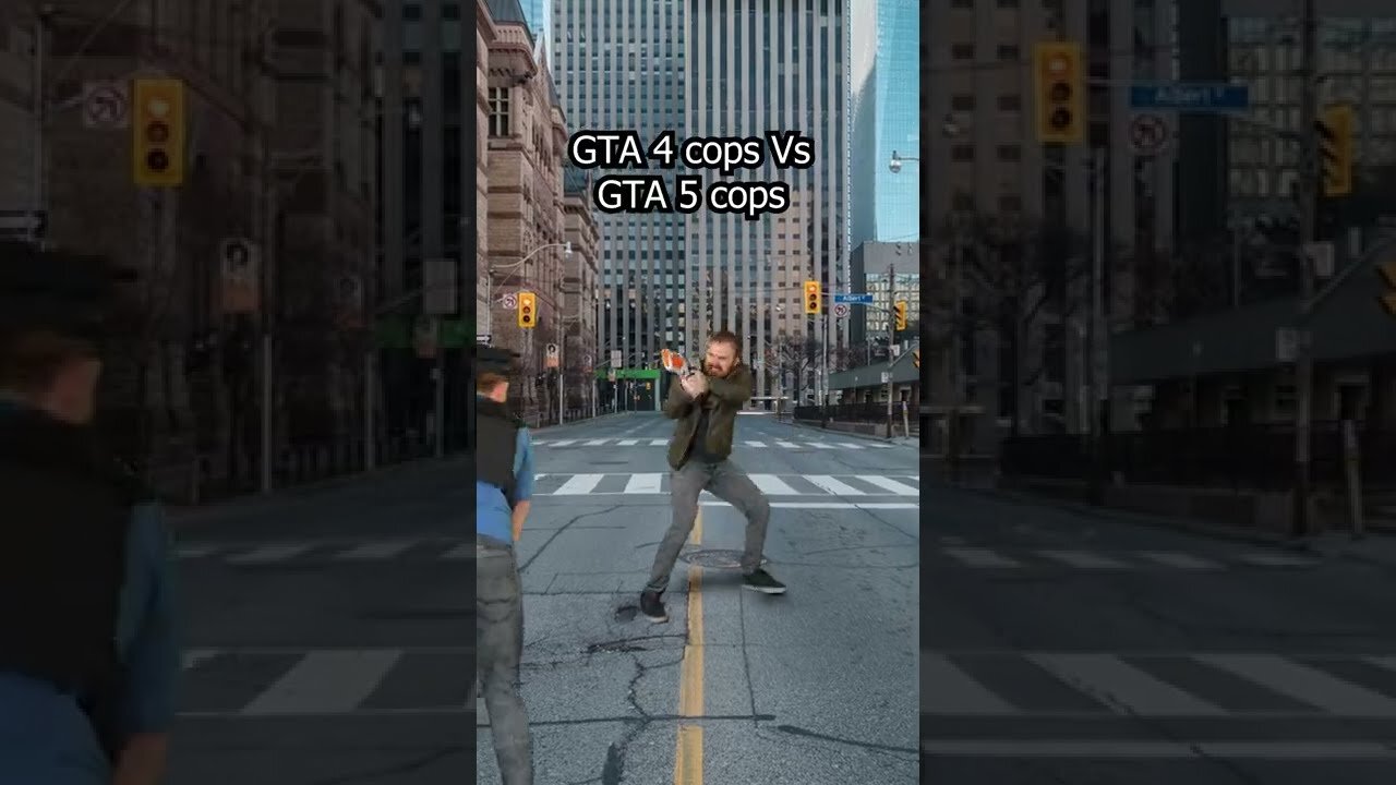 GTA 4 Vs. GTA 5 Cops