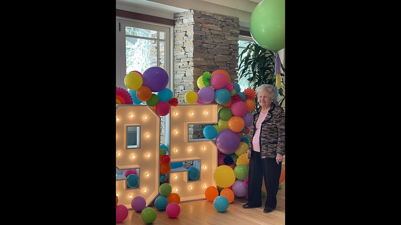 Vivian Mavredakis' 95th birthday party - October 10, 2021