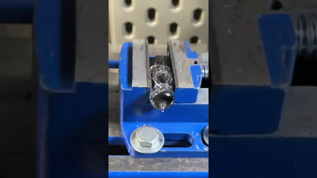 Crushing a vacuum tube