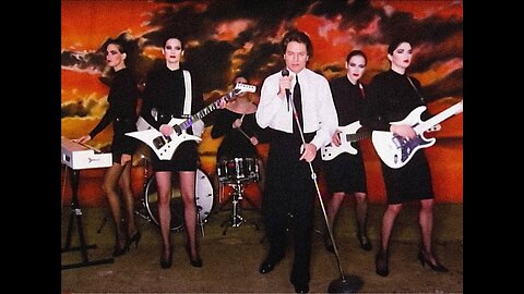 Addicted To Love ~ Robert Palmer 1991