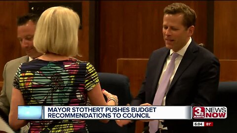 Mayor Stothert pushes 2020 recommendations budget to city council