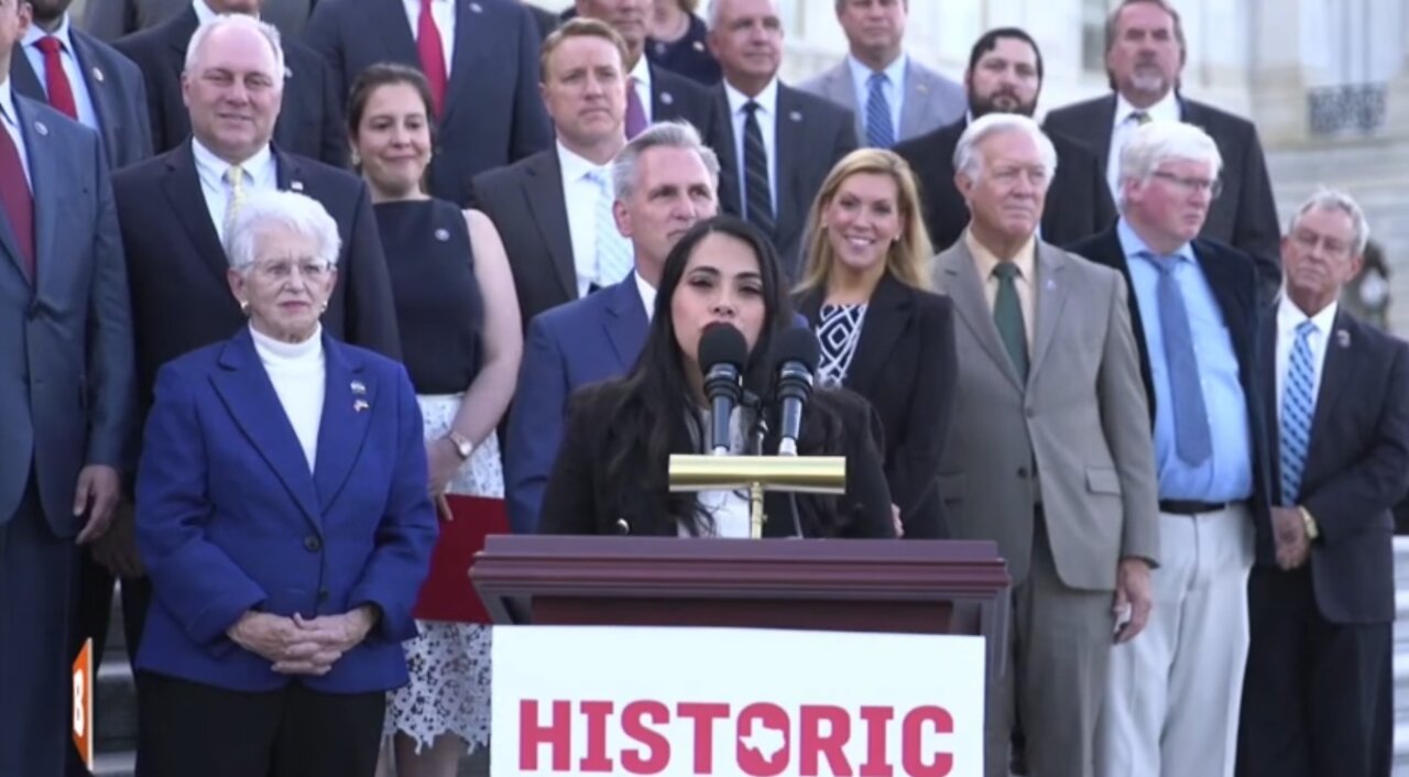 LIVE: GOP Rep-Elect Mayra Flores and Leader Kevin McCarthy Holding Press Briefing…