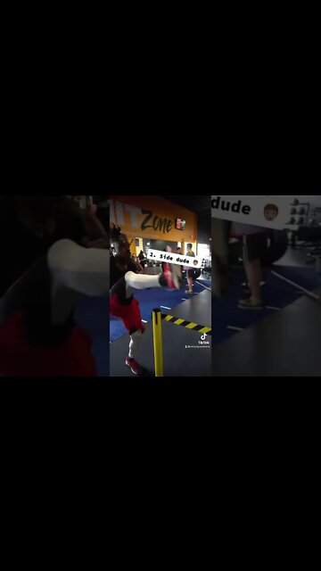 She has 5 men in her starting line up 👑 ￼