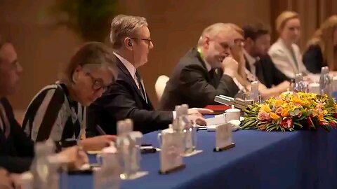 🇨🇳🇧🇷 G20 - Seguranças do ditador chinês expulsam jornalistas enquanto o Primeiro-Ministro...