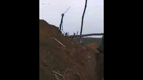 ‼️🇷🇺🔞Российские бойцы взяли вражеские позиции, на них остались трупы боевиков ВСУ @boxwarreal