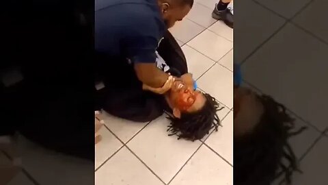 nypd vs criminal subway fight