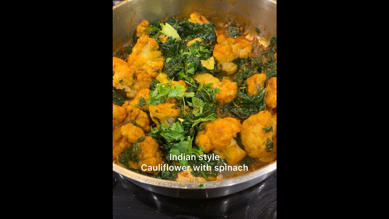 How to make Palak Gobi Sabzi Recipe (Indian Style Cauliflower with Spinach)