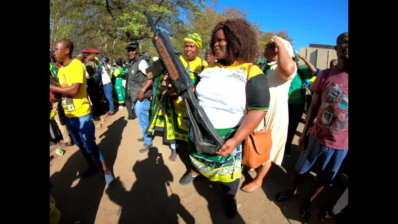 SOUTH AFRICA - KwaZulu-Natal - Jacob Zuma trial (Videos) (p7o)