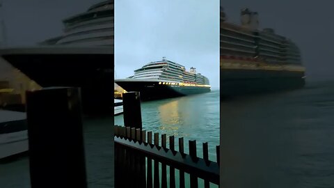 cruise ship
