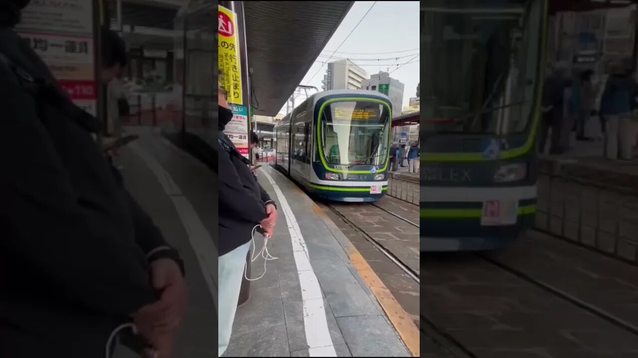 Travel by 🚂 #ytshort #youtubeshorts #shortvideo #travelblogger #japan