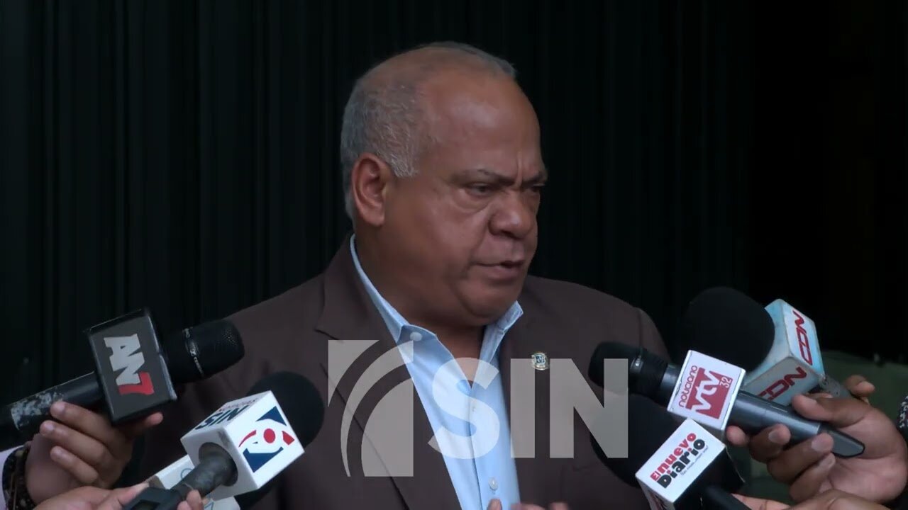 Legisladores del PRM se reunirán con Abinader esta tarde para discutir reforma constitucional