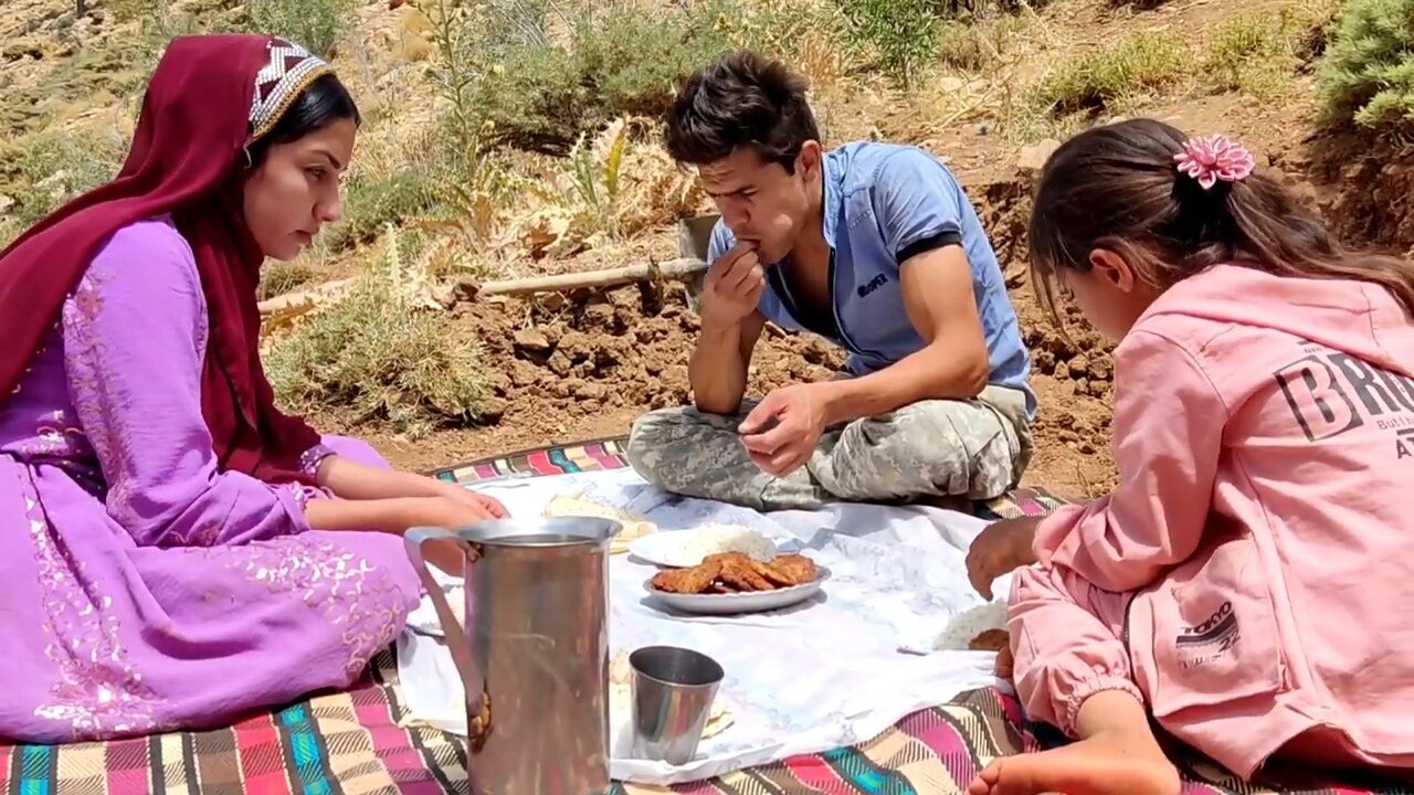 A Heartwarming Lunch: An Intimate Gathering with a Lost Nomadic Girl and a Compassionate Family