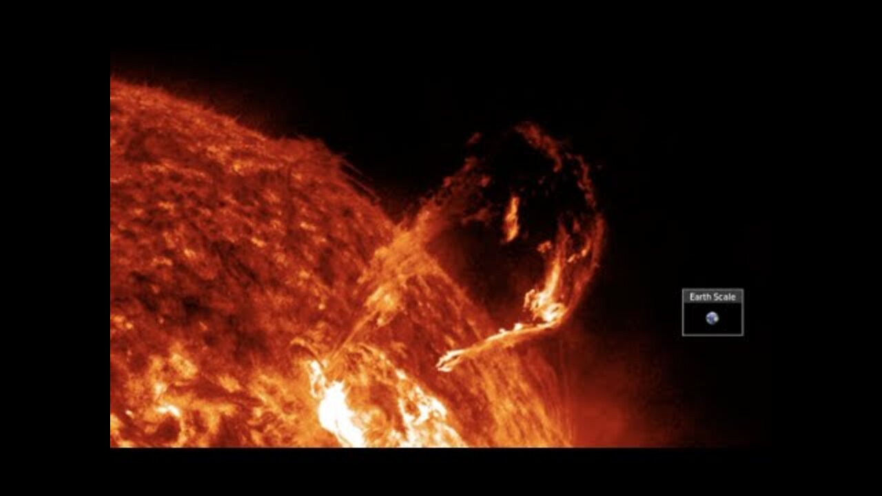 Awesome Solar Eruption, CME Impact Watch | S0 News Apr.30.2022