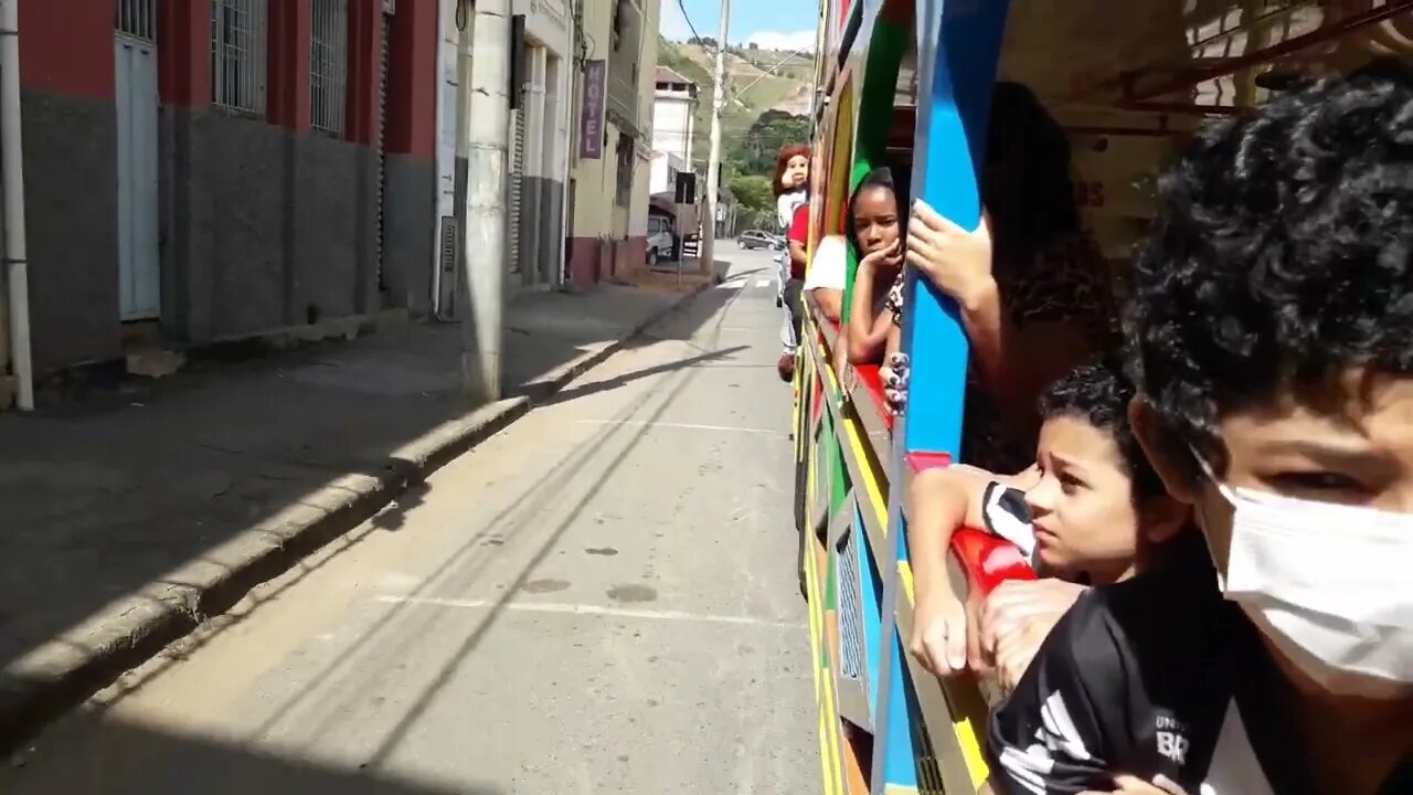 TOP TOP TOP, DANÇANDO FOFÃO, PATATI E PATATÁ NA CARRETA DA ALEGRIA TREM BALADA, LIKE 74