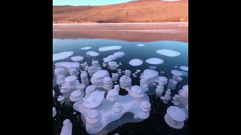 Bubbles of methane under the ice in Lake Baikal