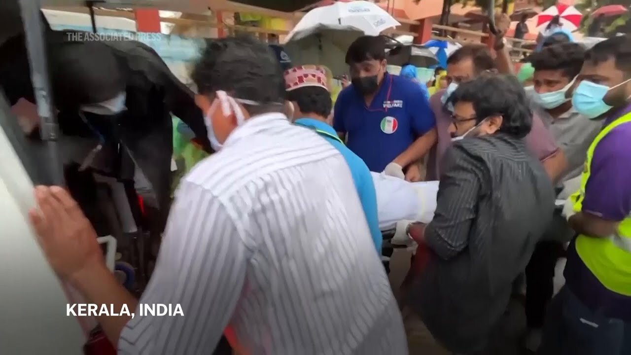 Hopes of finding more survivors in the mud and debris wane after landslides in India kill 194| TP