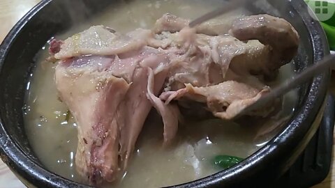 #Food #chiken #food #Seoul Korean style chiken soup call Sam-ge-tang 삼계탕