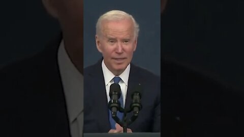 Biden Loses Another Battle With the Teleprompter | #shorts