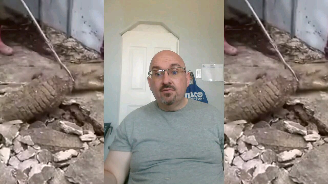 Crocodiles 🐊 Burrowing