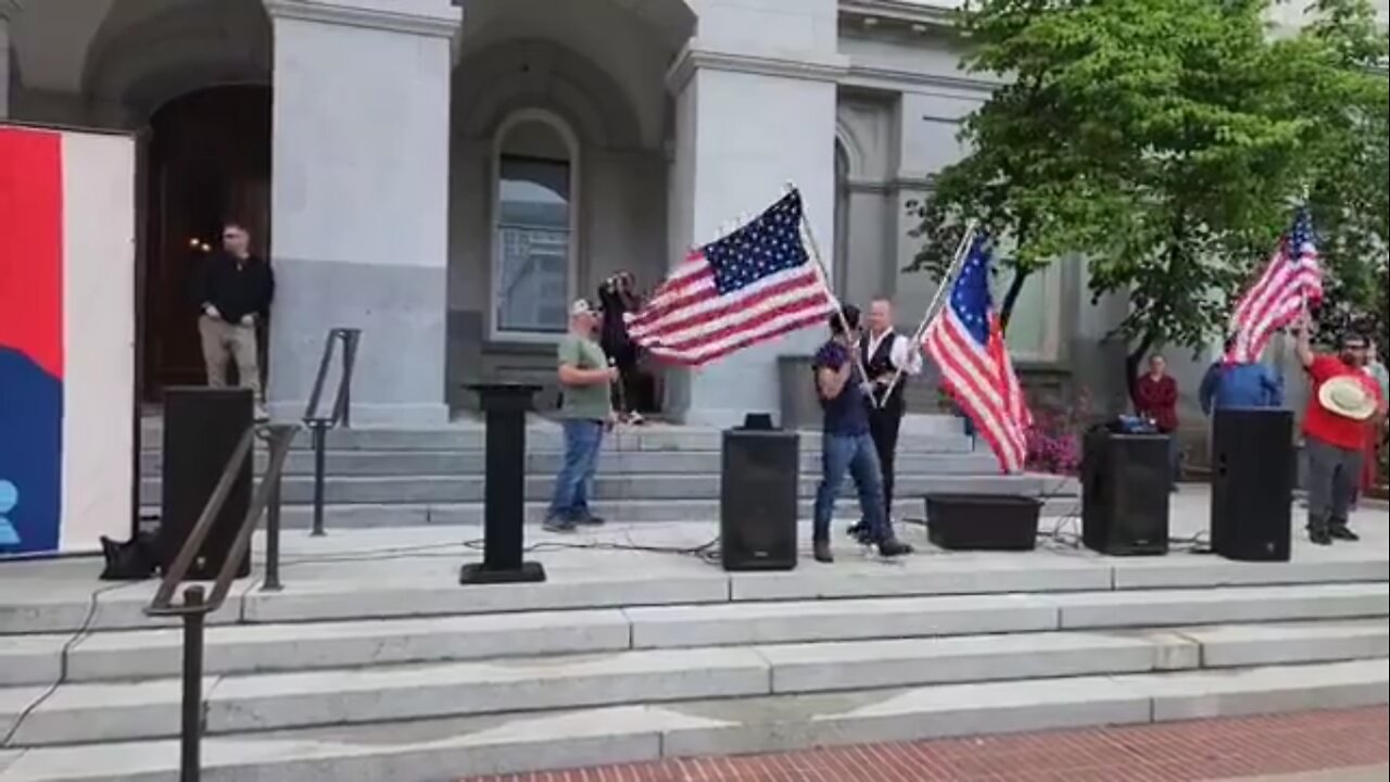 Convoy to Sacramento Rally